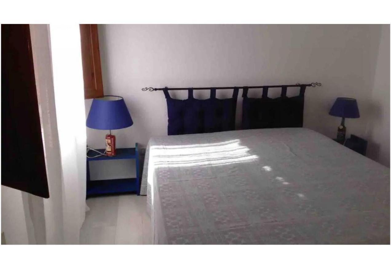 Bilocale A Pochi Metri Dal Mare Villa Ла Мадалена Екстериор снимка